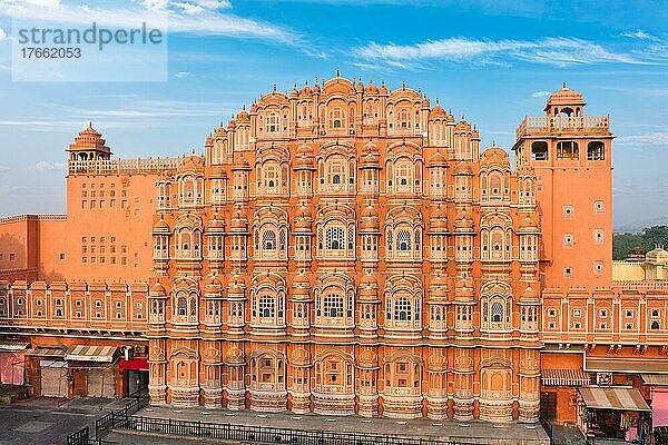 Famous landmak pink Hawa Mahal Palace of winds in the morning Mughal art cultural heritage famous tourist attraction. Jaipur  Rajasthan  India