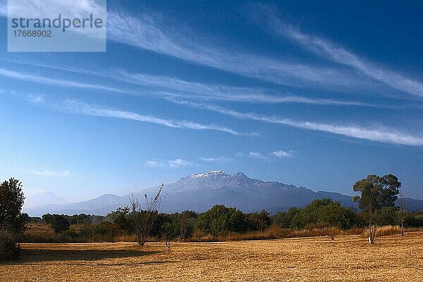 Popocatepetl volcano and blue sky in Mexico