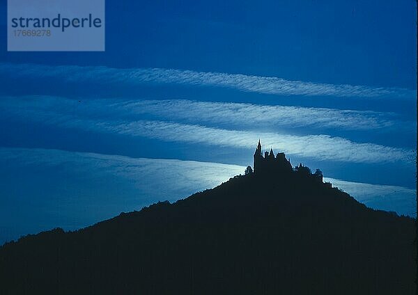 Burg Hohenzollern  Hechingen Sonnenaufgang