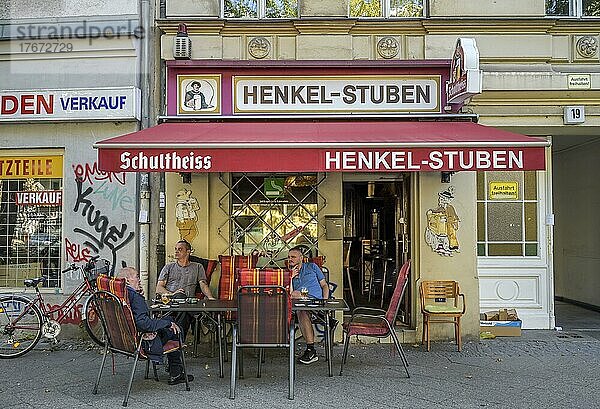Kiezkneipe Henkel-Stuben  Blücherstraße  Kreuzberg  Friedrichshain-Kreuzberg  Berlin  Deutschland  Europa