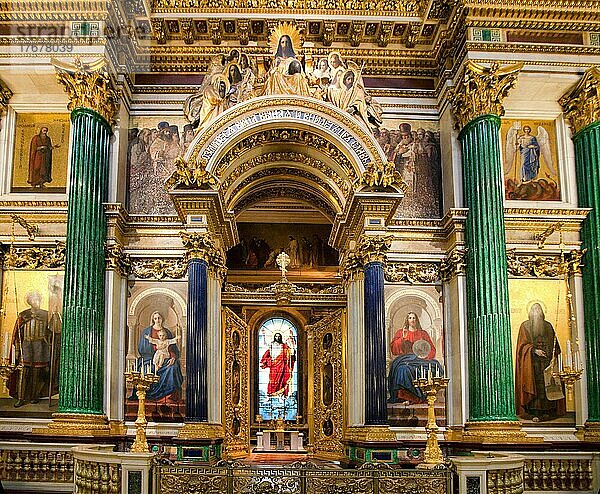 Innenraum der St. Isaak-Kathedrale  St. Petersburg  Russland  Europa