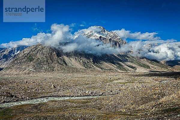 Himalaya-Landschaft im Himalaya-Gebirge. Lahaul-Tal  Himachal Pradesh  Indien  Asien