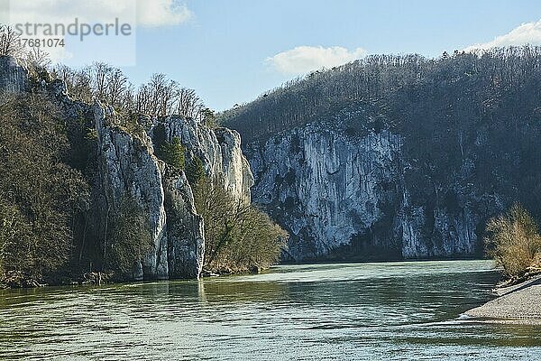 Donaudurchbruch bei Weltenburg im Vorfrühling  Weltenburger Enge  Bayern  Deutschland  Europa