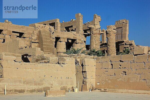 Luxor  Karnak-Tempel  Teil der Tempelanlage in Karnak  UNESCO-Weltkulturerbe  Ägypten  Afrika
