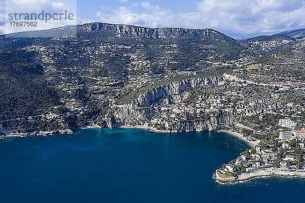 Luftaufnahme Küste von Cap d´Ail mit Plage Mala  Departement Alpes-Maritimes  Region Provence-Alpes-Cote d´Azur  Frankreich  Mittelmeer  Europa