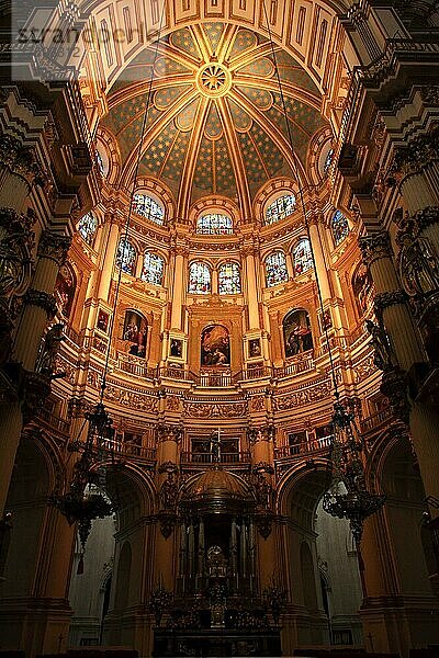 Kathedrale von Granada  Santa Maria de la Encarnacion de Granada  Blick in den Chor  Andalusien  Spanien  Europa