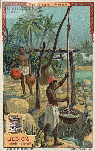 Serie verschiedene Arten von Brunnen  Ziehbrunnen in Afrika  Einheimische beim Wasser holen  digital restaurierte Reproduktion eines Sammelbildes von ca 1900