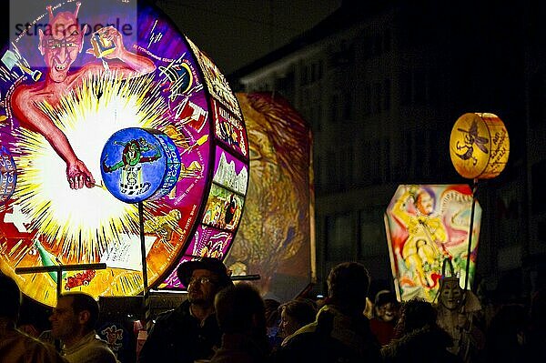 Laternen beim Morgenstraich  Karnevalsumzug  Basel  Schweiz  Europa