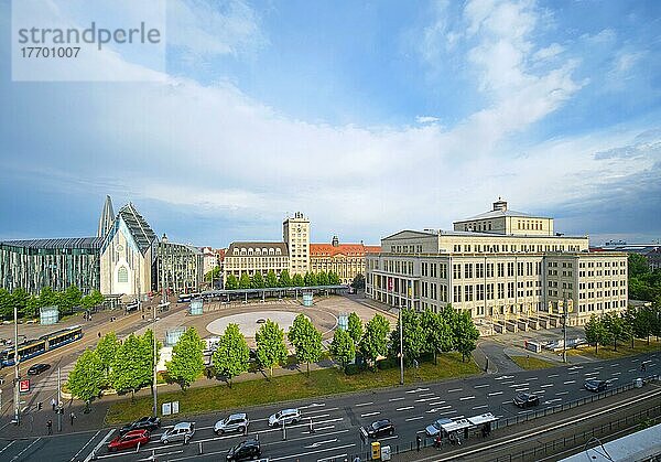Universität mit Paulinum  Krochhochhaus und Leipziger Oper  Augustusplatz  Leipzig  Sachsen  Deutschland  Europa