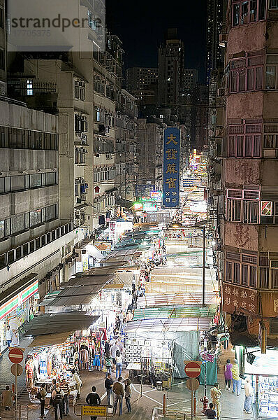 China  Hongkong  Temple Street Night Market  Blick von oben.