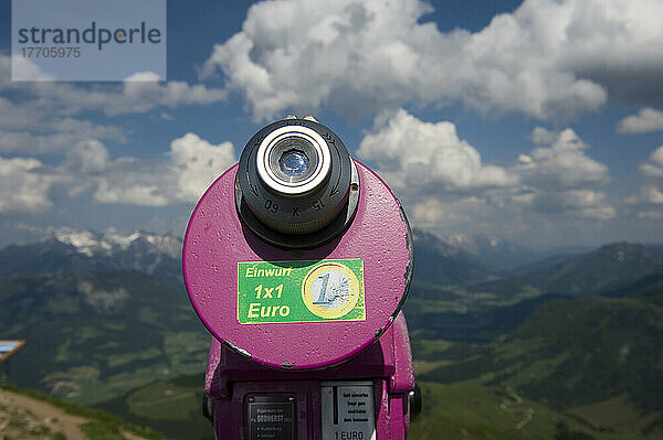 Panoramablick vom Gipfel des Kitzbüheler Horns. Kitzbühel  Tirol  Österreich.