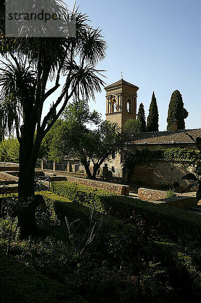 Gärten im Alhambra-Palast  Granada  Andalusien  Spanien