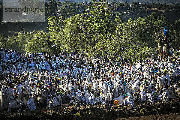 Äthiopisch-orthodoxe christliche Pilger; Lalibela  Äthiopien