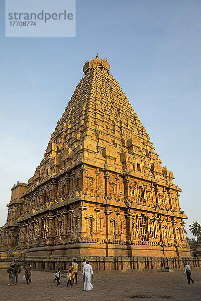 Brihadishvara  Tempelkomplex aus der Chola-Ära  gewidmet der Hindu-Gottheit Lord Shiva; Thanjavur  Tamil Nadu  Indien