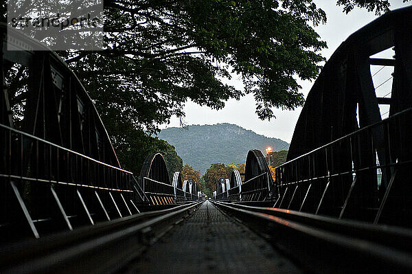 Die Todesbahn  Brücke über den Kwai; Kanchanaburi  Thailand