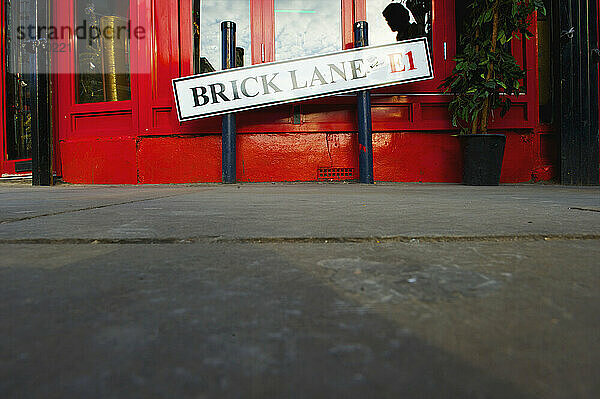 Ein Schild für die Brick Lane; London  England