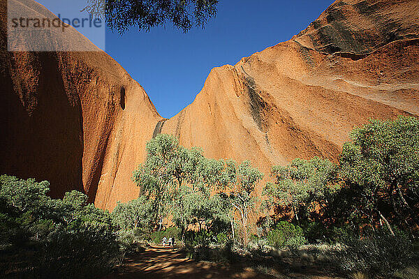 Uluru  ehemals bekannt als Ayers Rock; Northern Territory  Australien