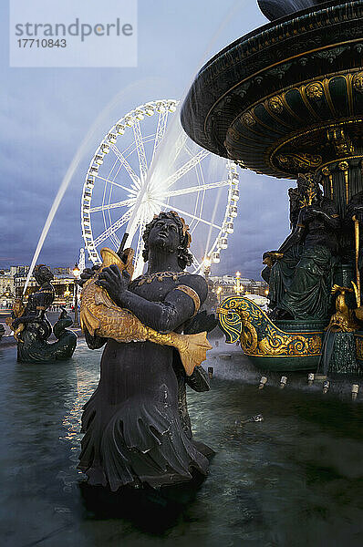 Place De La Concorde-Brunnen und Roue De Paris; Paris  Frankreich