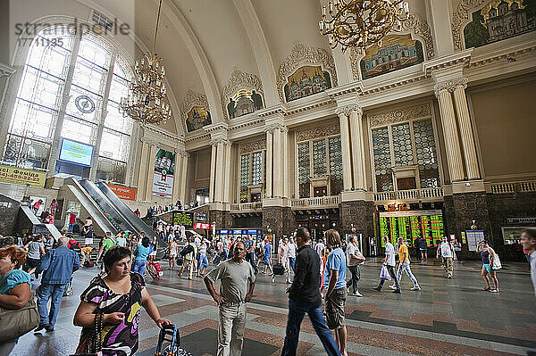 Passazhirskiy-Bahnhof; Kiew  Ukraine