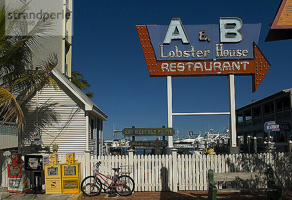 Key West Bight Marina And Historic Harbour  Florida Keys; Florida  Vereinigte Staaten von Amerika