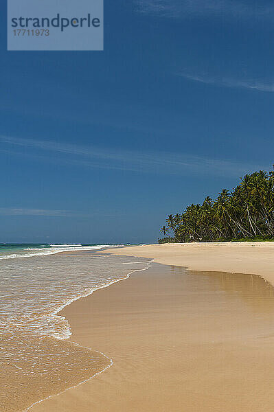 Strand an der Südküste  in der Nähe von Unawatuna; Sri Lanka