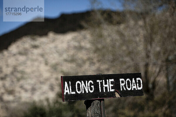 Entlang der Straße Zeichen auf der Route 66  Nevada