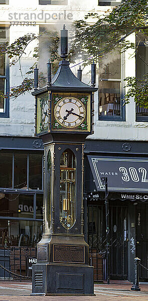 Gastown Steam Clock  ein bekanntes historisches Wahrzeichen in der Innenstadt von Vancouver  Kanada; Vancouver  British Columbia  Kanada