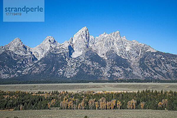 Blick auf die Berge im Grand Teton National Park; Wyoming  Vereinigte Staaten von Amerika