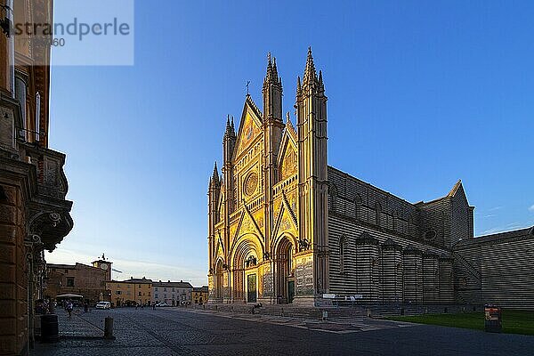 Die Kathedrale Basilika Santa Maria Assunta  Orvieto  Terni  Umbrien  Italien  Europa