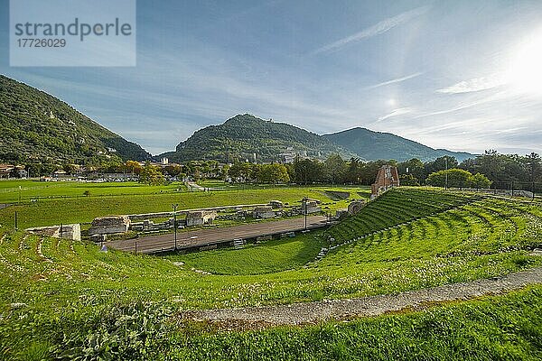 Das römische Theater  Gubbio  Provinz Perugia  Umbrien  Italien  Europa