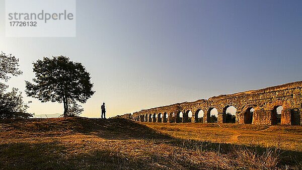 Park der Aquädukte  Rom  Latium  Italien  Europa