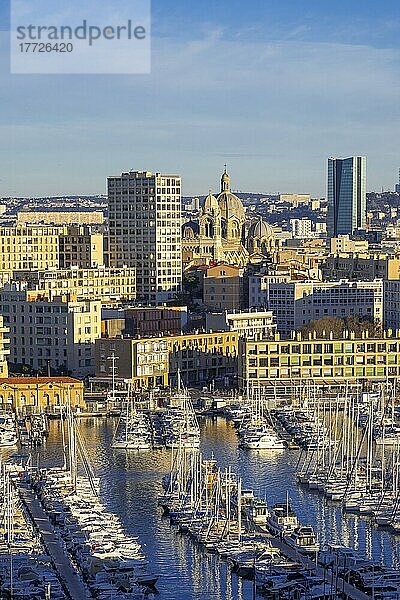 Alter Hafen  Marseille  Provence-Alpes-Cote d'Azur  Frankreich  Mittelmeer  Europa