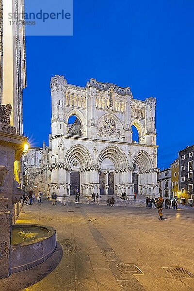 Die Kathedrale von Santa Maria und San Giuliano  Cuenca  UNESCO-Weltkulturerbe  Kastilien-La Mancha  Spanien  Europa