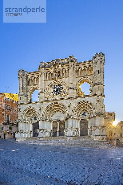 Die Kathedrale von Santa Maria und San Giuliano  Cuenca  UNESCO-Weltkulturerbe  Kastilien-La Mancha  Spanien  Europa
