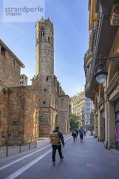 Mittelalterlicher Turm der Kapelle von Sant'Agata  Barcelona  Katalonien  Spanien  Europa