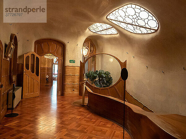 Innenraum der Casa Battlo  entworfen von Antoni Gaudi  UNESCO-Weltkulturerbe  Barcelona  ??Katalonien  Spanien  Europa
