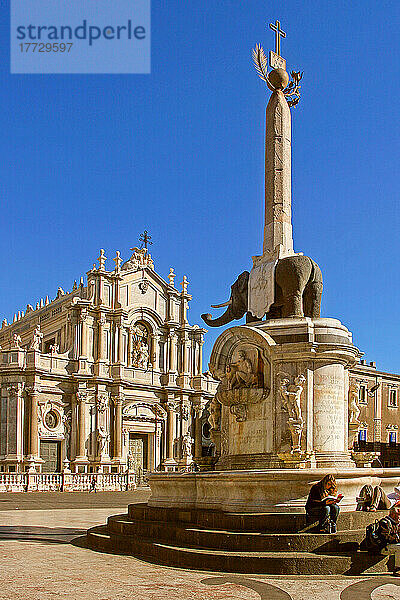 Piazza Duomo  Catania  Sizilien  Italien  Europa
