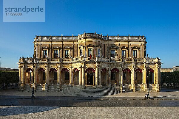 Palazzo Ducezio  UNESCO-Weltkulturerbe  Noto  Syrakus  Sizilien  Italien  Europa