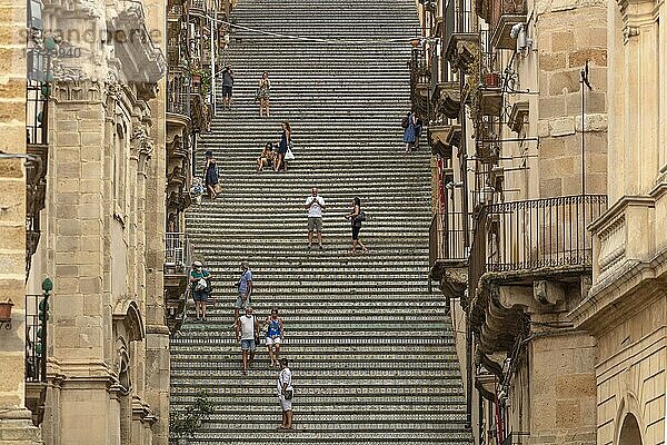 Treppe von Santa Maria del Monte  Caltagirone  Catania  Val di Noto  UNESCO-Weltkulturerbe  Sizilien  Italien  Europa