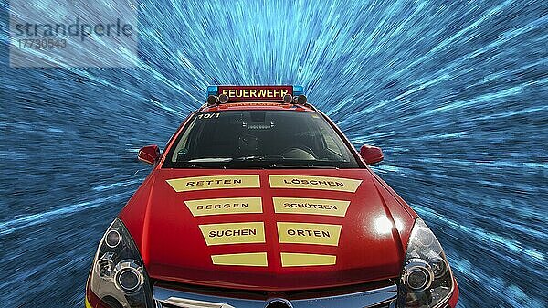 Symbolbild  Feuerwehr Einsatzfahrzeug  Strahlenkranz eng München  Bayern