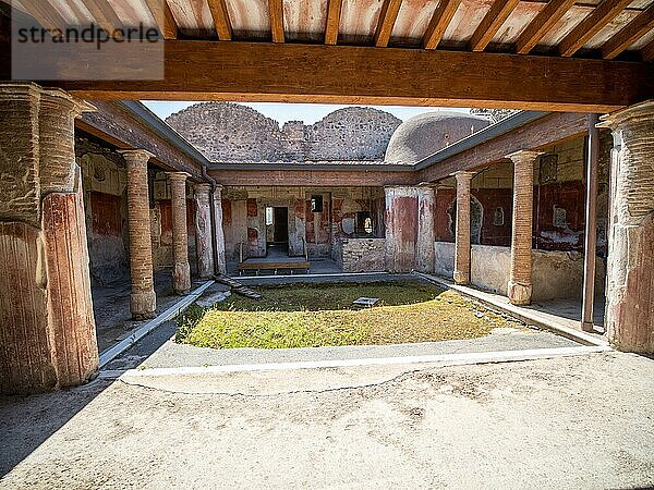 Ruine einer Villa  antike Stadt Pompeji  Kampanien  Italien  Europa