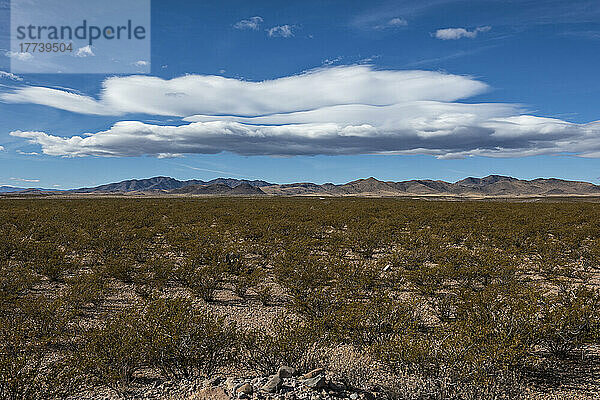 USA  New Mexico  Santa Fe  Wolken über der Wüstenlandschaft im Gila National Forest