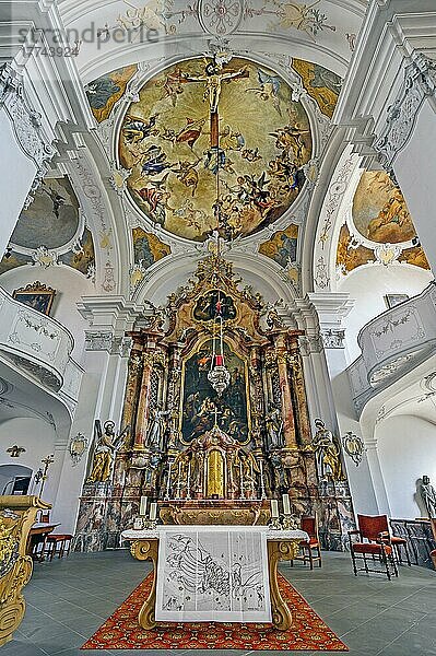 Hauptaltar  Katholische Stadtpfarrkirche  Münster unserer lieben Frau  Lindau  Bayern  Deutschland  Europa