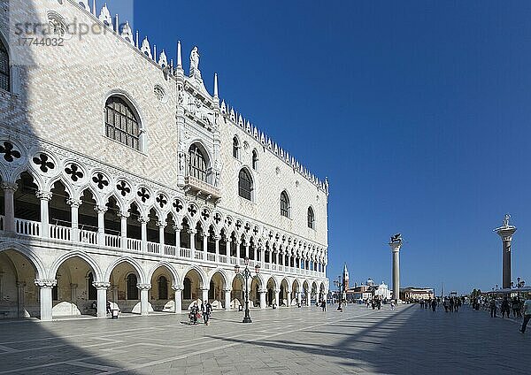 Markusplatz und Dogenpalast  Venedig  Italien  Europa