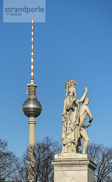 Statue  Figuren der Bildhauer Shadow und Rauch auf der Schlossbrücke  Berlin  Deutschland  Europa