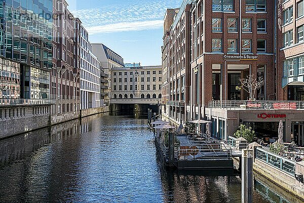 Wohn- und Geschäftshäuser am Alsterfleet  Hamburg  Deutschland  Europa