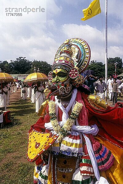 Athachamayam-Feier in Thripunithura während Onam in der Nähe von Ernakulam  Kerala  Indien  Asien