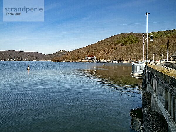 Edertalsperre  Edersee  Edertal  Hessen  Deutschland  Europa