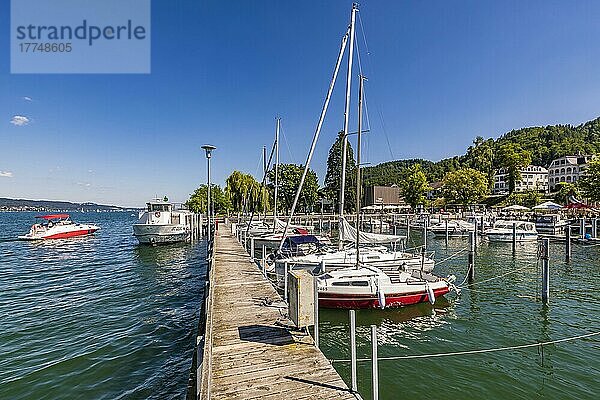 Boote im Yachthafen von Bodmann  Bodmann-Ludwigshafen  Bodensee  Baden-Württemberg  Deutschland  Europa