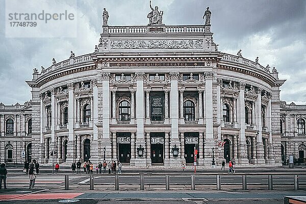 Burgtheater  Bundestheater  Nationaltheater  Burgschauspieler  Wien